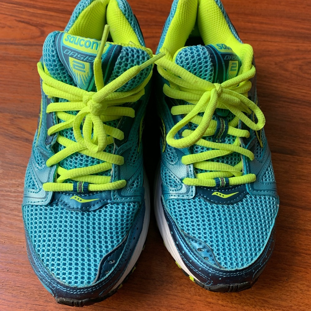 Saucony shoes